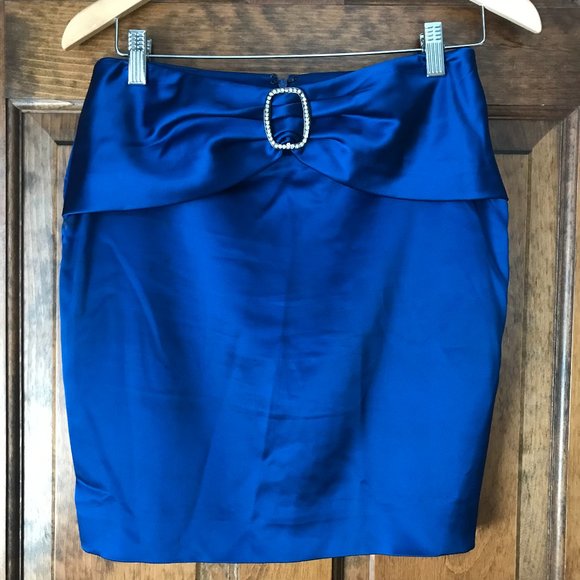 Bebe Skirts Bebe Royal Blue Faux Diamond Buckle Skirt Size 6 Poshmark Bebe Skirts Bebe Royal Blue Faux Diamond Buckle Skirt Size 6 Poshmark